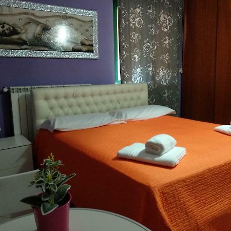 Grugliasco Centrale B&B Bagian luar foto